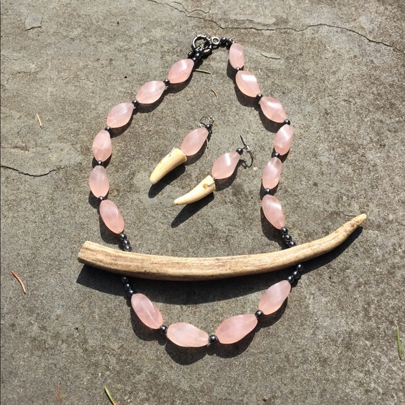 Rose Quartz Deer Antler Statement Necklace - Picture 14 of 16